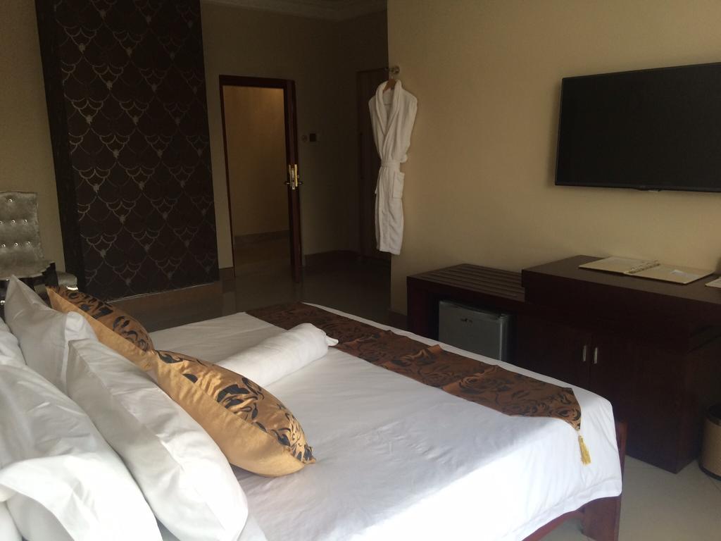 Sherbourne Hotel Kitwe Luaran gambar